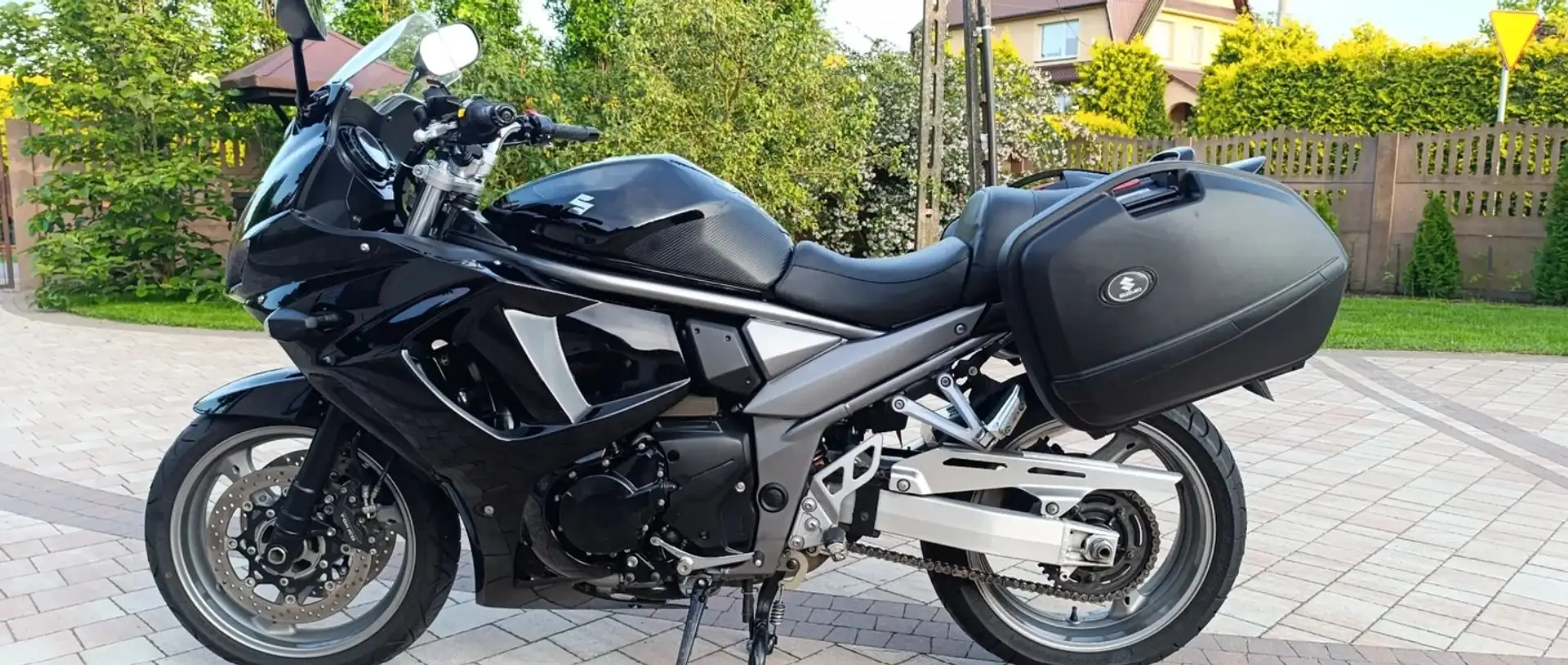 Suzuki GSX 1250 Чорний - 1