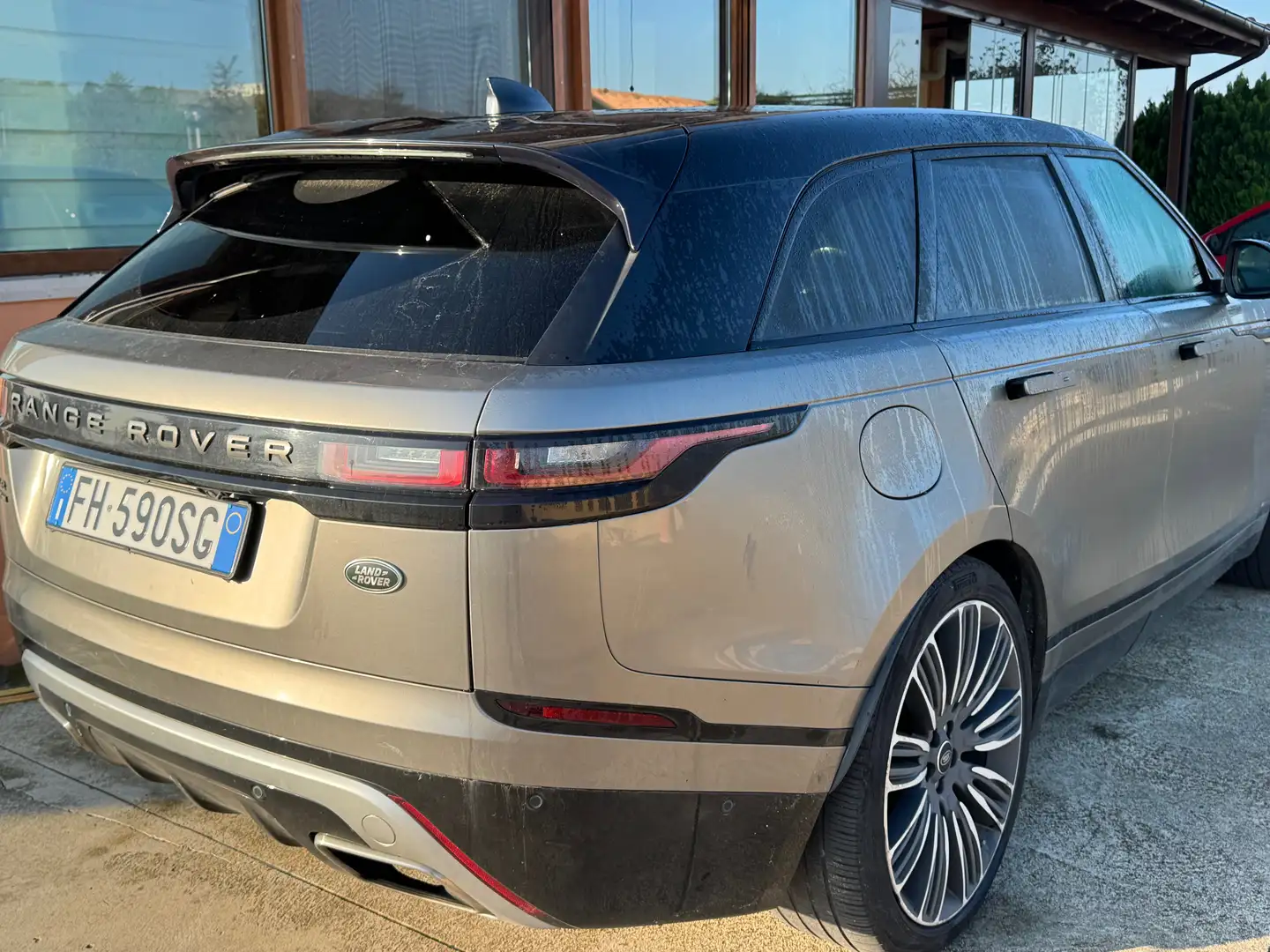 Land Rover Range Rover Velar R Rover Velar 3.0 V6 sd6 First Edition 300cv auto Beige - 2