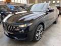 Maserati Levante V6 AWD Q4 Schwarz - thumbnail 2