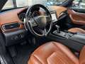 Maserati Levante V6 AWD Q4 Schwarz - thumbnail 4