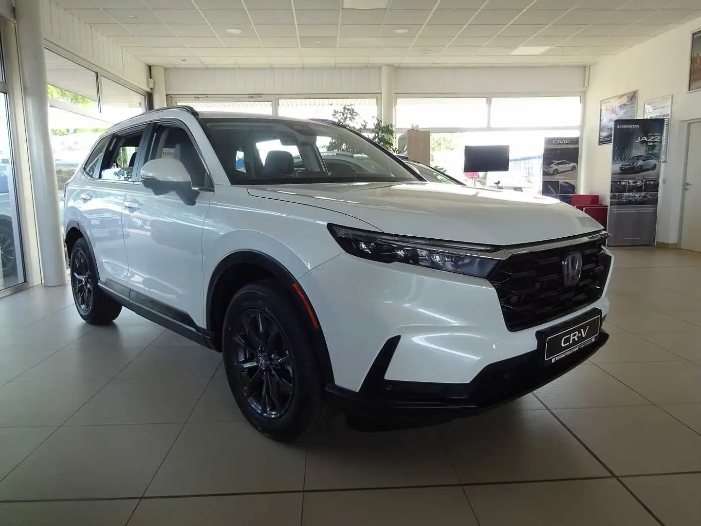 Honda CR-V Hybrid e:HEV 2.0 i-MMD AWD Elegance Bílá - 2