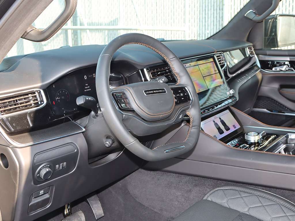 2026 Jeep Grand Wagoneer Summit Reserve — снимка 1