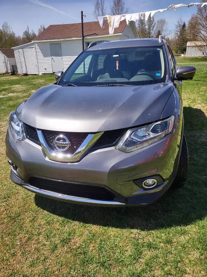 Nissan Rogue снимка Nissan Rogue