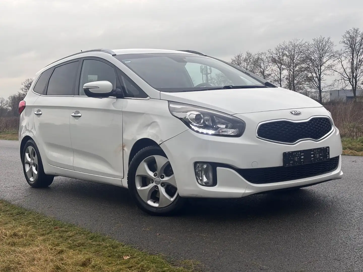 Kia Carens 1,7 CRDI Edition 7-Sitzer-Navi-Eur5 Weiß - 1