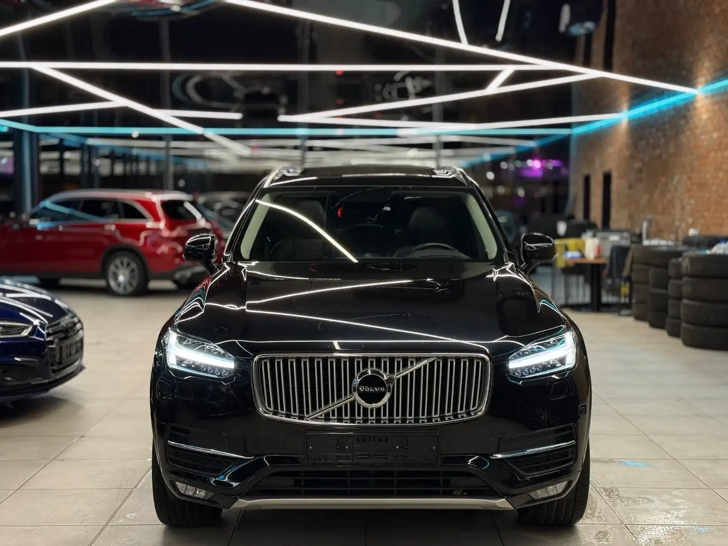 Volvo XC90 Inscription AWD*PANO*Bowers&Wilkins*AHK*RFK Schwarz - 2