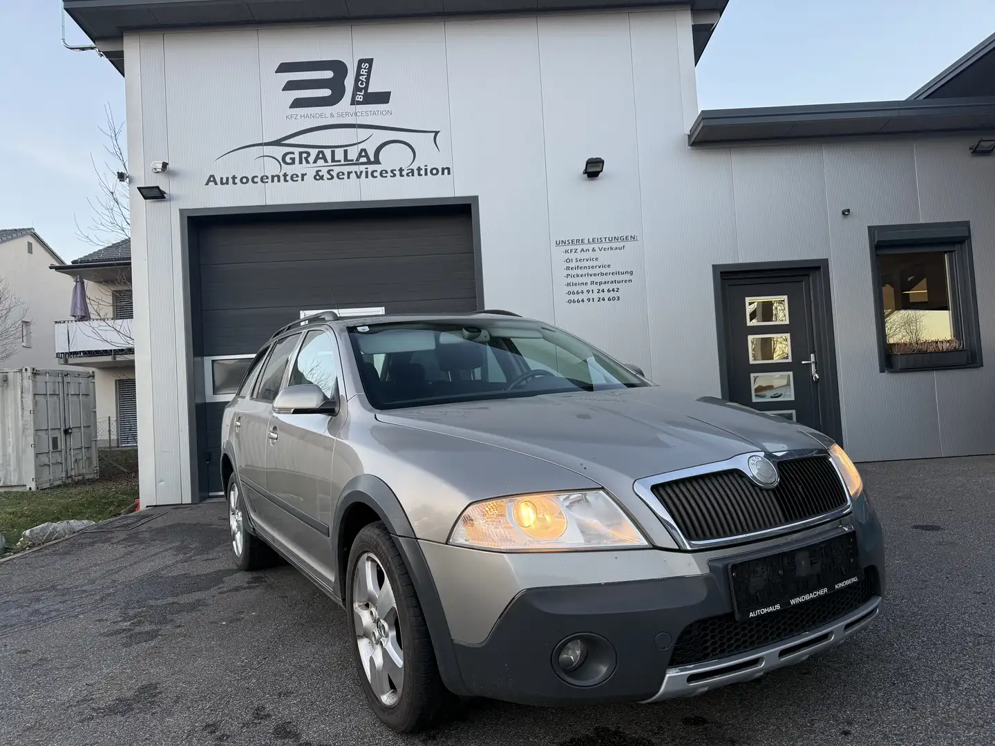 Skoda Octavia Scout 4X4 - 1