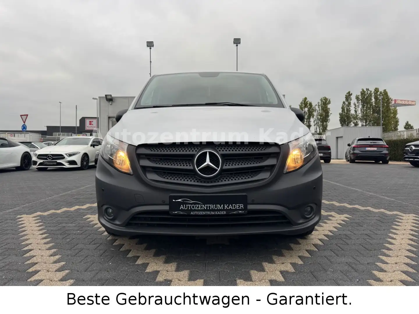Mercedes-Benz Vito Kasten CDI PRO RWD extralang*PDC*Tempomat* Silber - 1