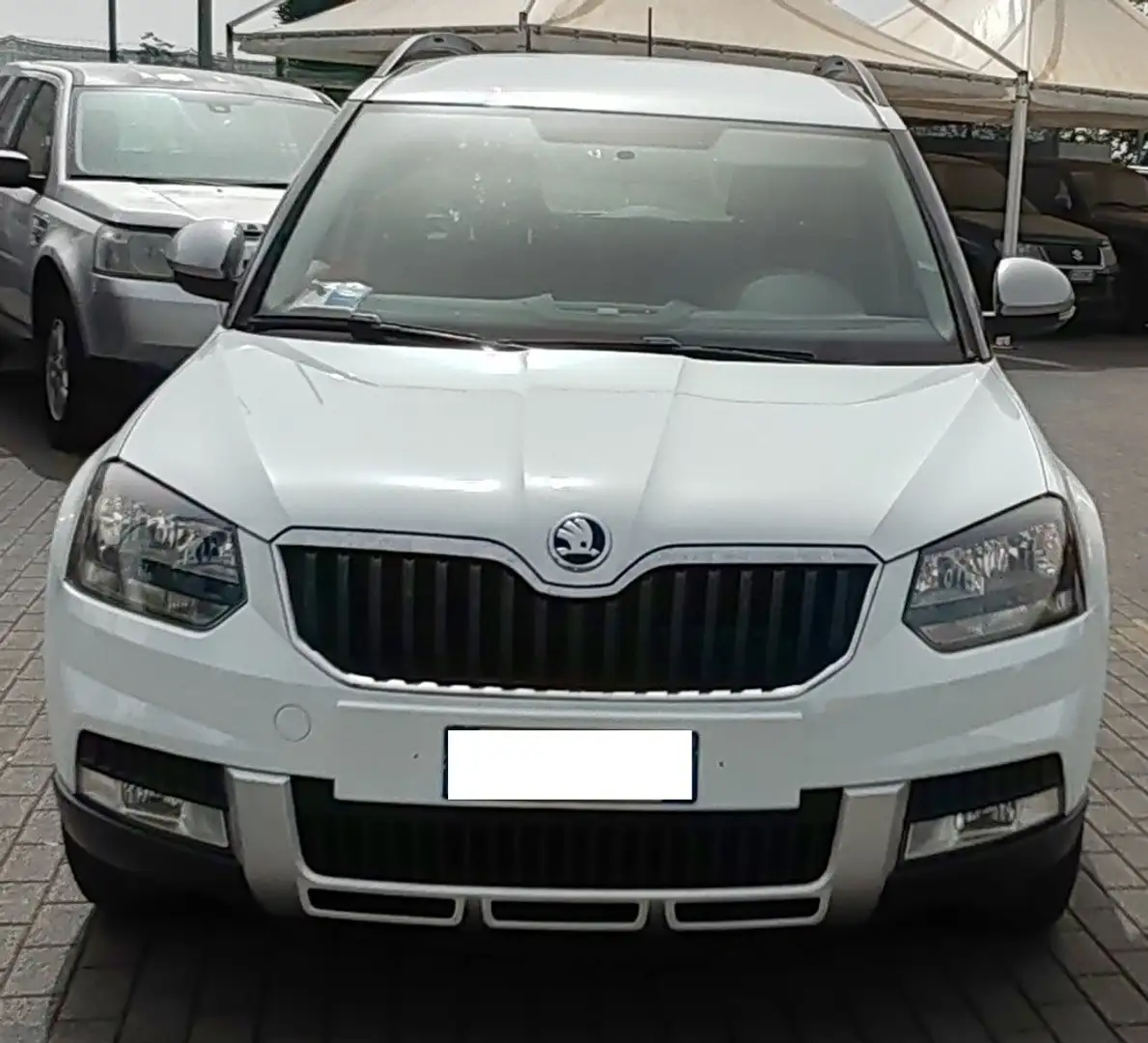 Skoda Yeti Yeti 2.0 tdi Easy 4x4 110cv E6 Bianco - 2