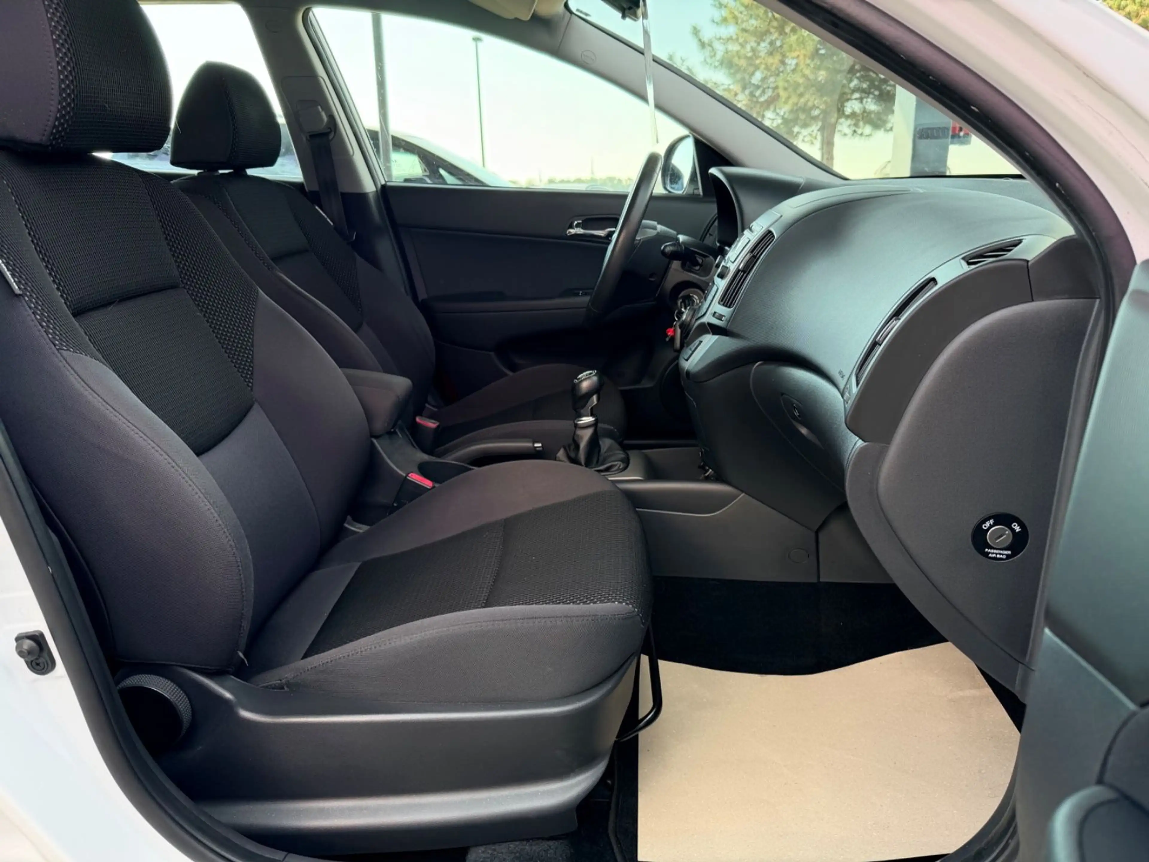 Hyundai i30 CW blue drive 1.6 Style "1 Hand"AHK"HU/AU" — photo 22
