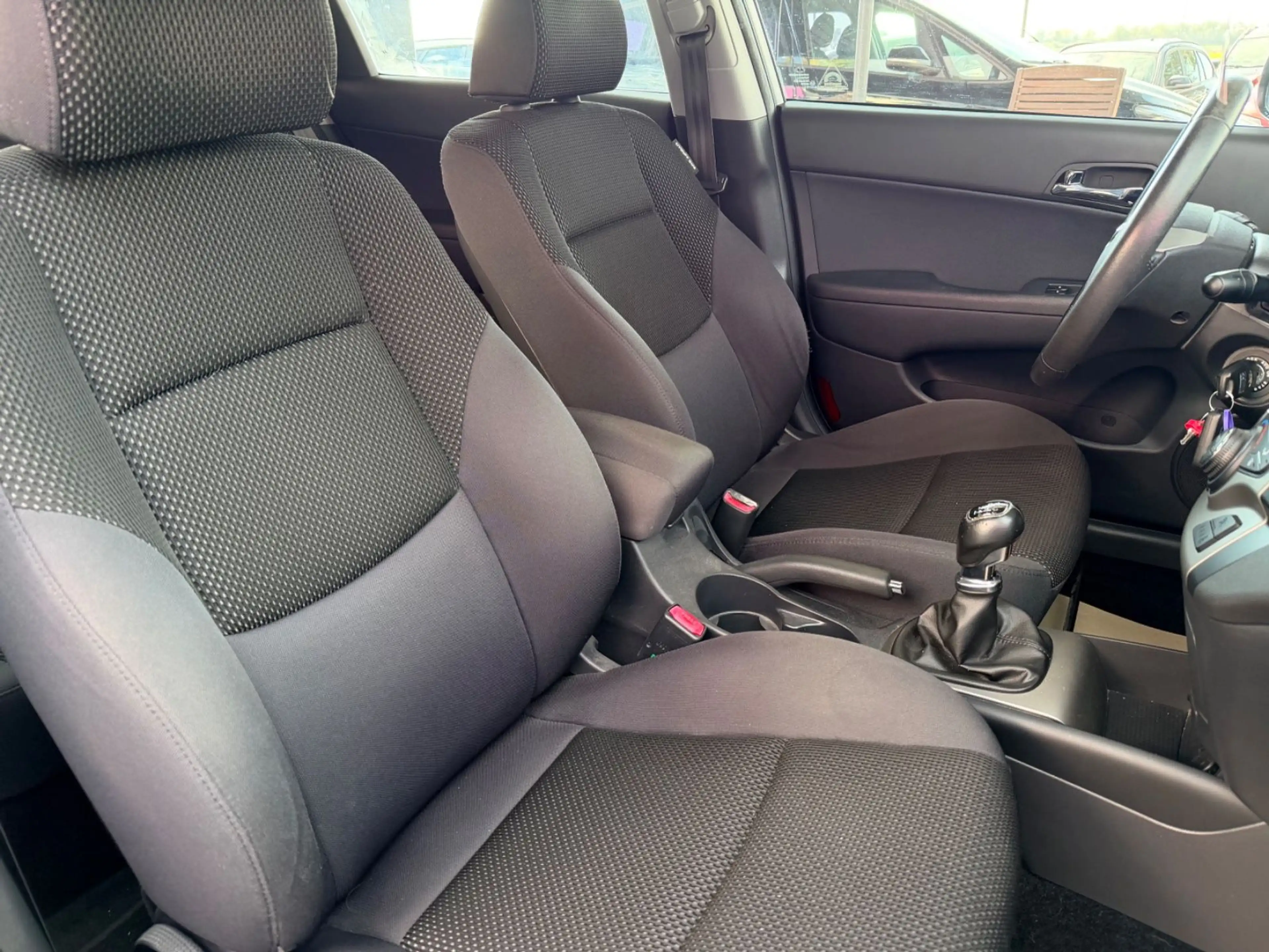 Hyundai i30 CW blue drive 1.6 Style "1 Hand"AHK"HU/AU" — photo 23