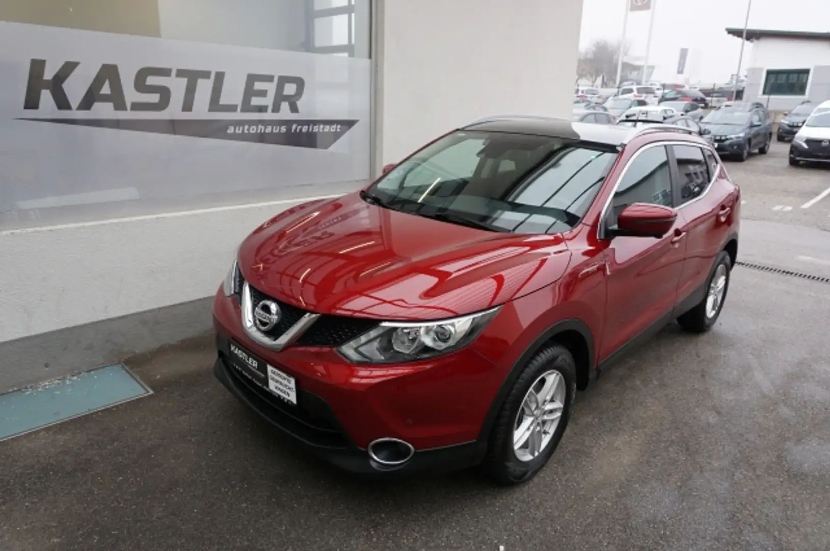 Nissan Qashqai Qashqai N-Connecta 1,2 116PS Benzin Rot - 1