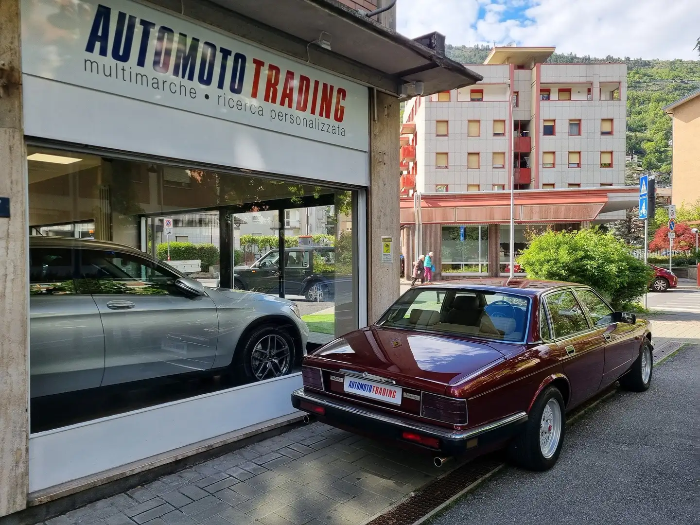 Jaguar XJ6 4.0 Sovereign cat. ASI ORO Rouge - 2