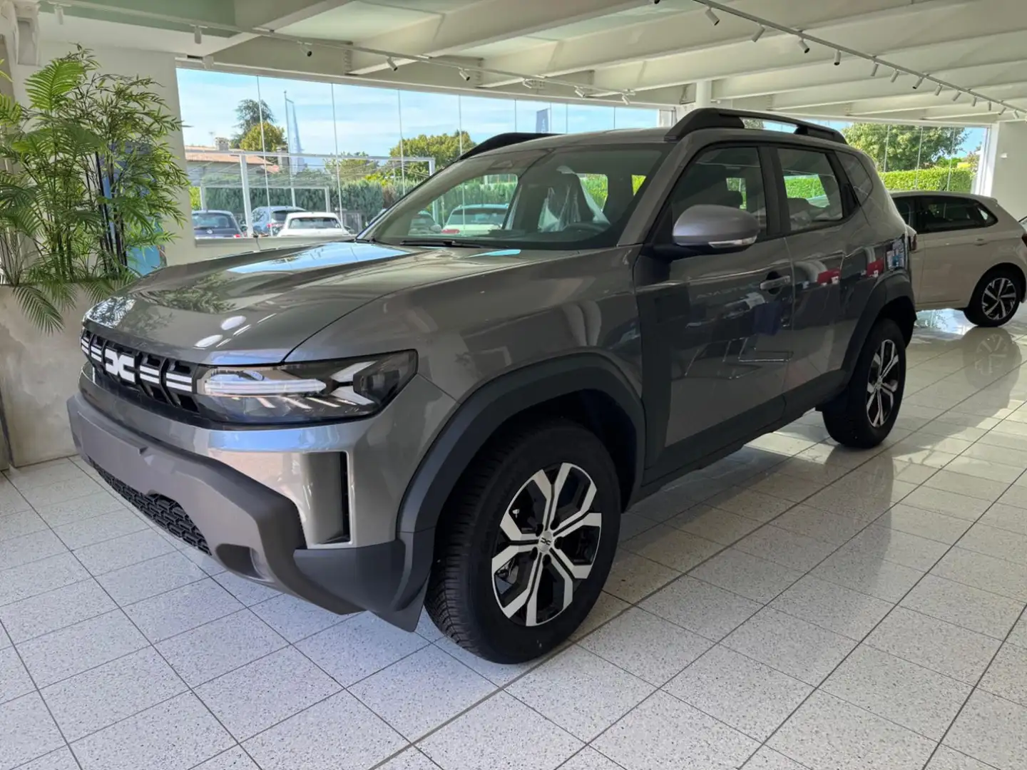 Dacia Duster Tce 130 CV MHEV 4x4 Expression - VARI COLORI! Grijs - 1