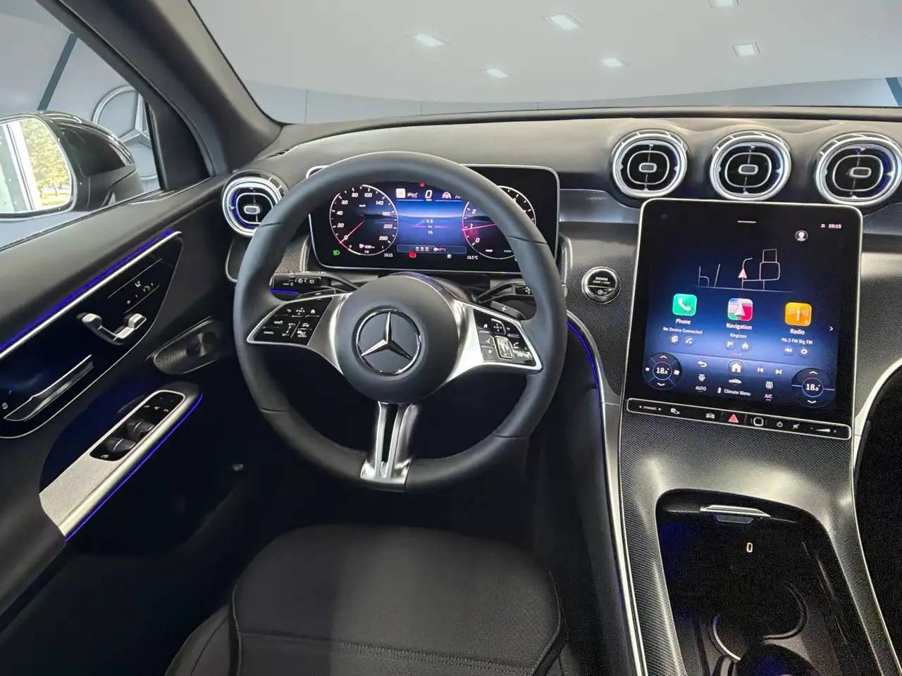 Mercedes-Benz GLC photo Mercedes-Benz GLC
