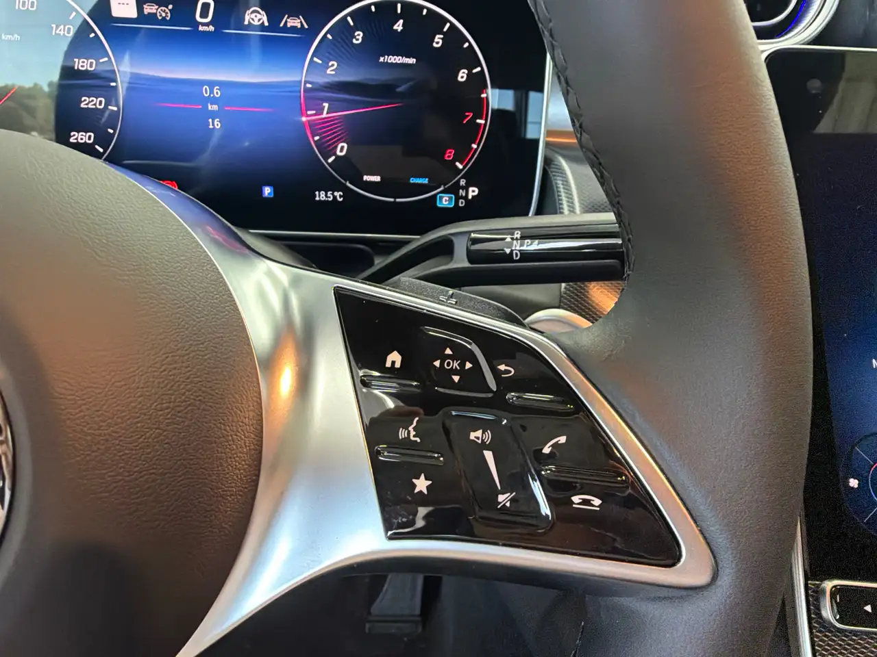 Mercedes-Benz GLC photo Mercedes-Benz GLC