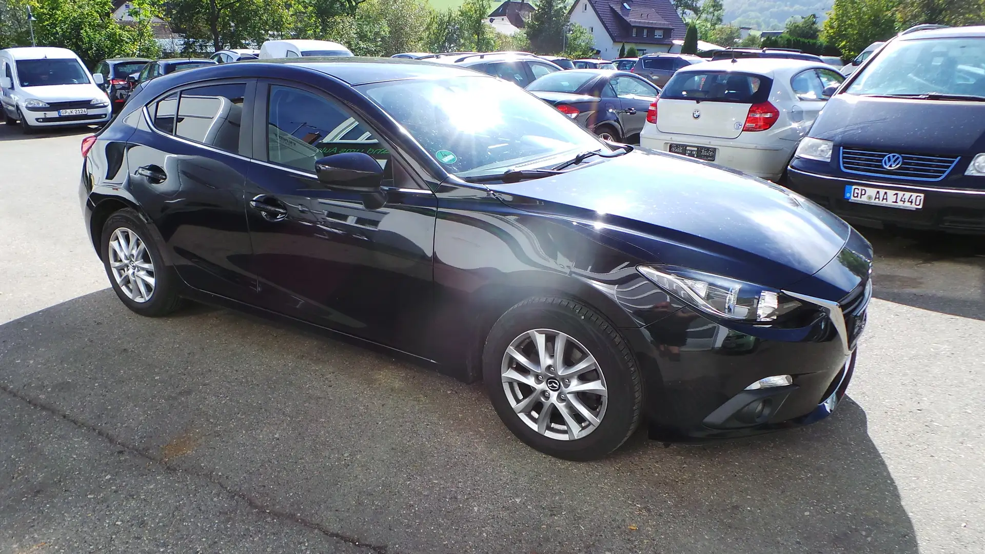 Mazda 3 Center-Line, Top Zustand, WR auf Alu, Kamera hi. Schwarz - 2