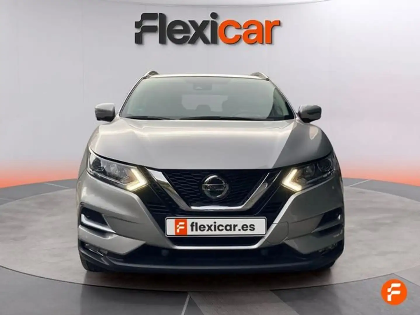 Nissan Qashqai 1.2 DIG-T Acenta 4x2 XTronic Gris - 2
