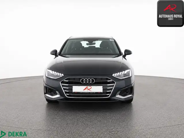 Audi A4 view 8