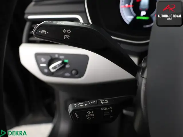 Audi A4 view 15