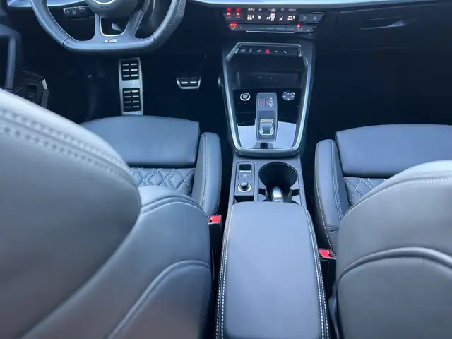 Audi A3 view 10