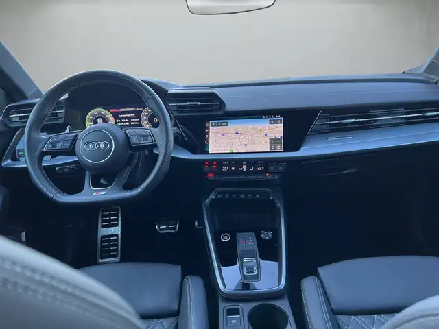 Audi A3 view 9