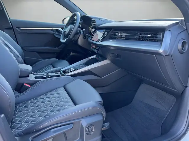 Audi A3 view 14