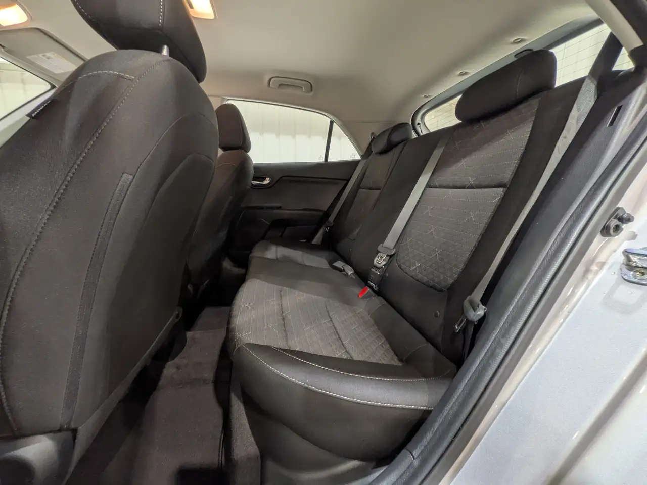 Kia Rio снимка Kia Rio