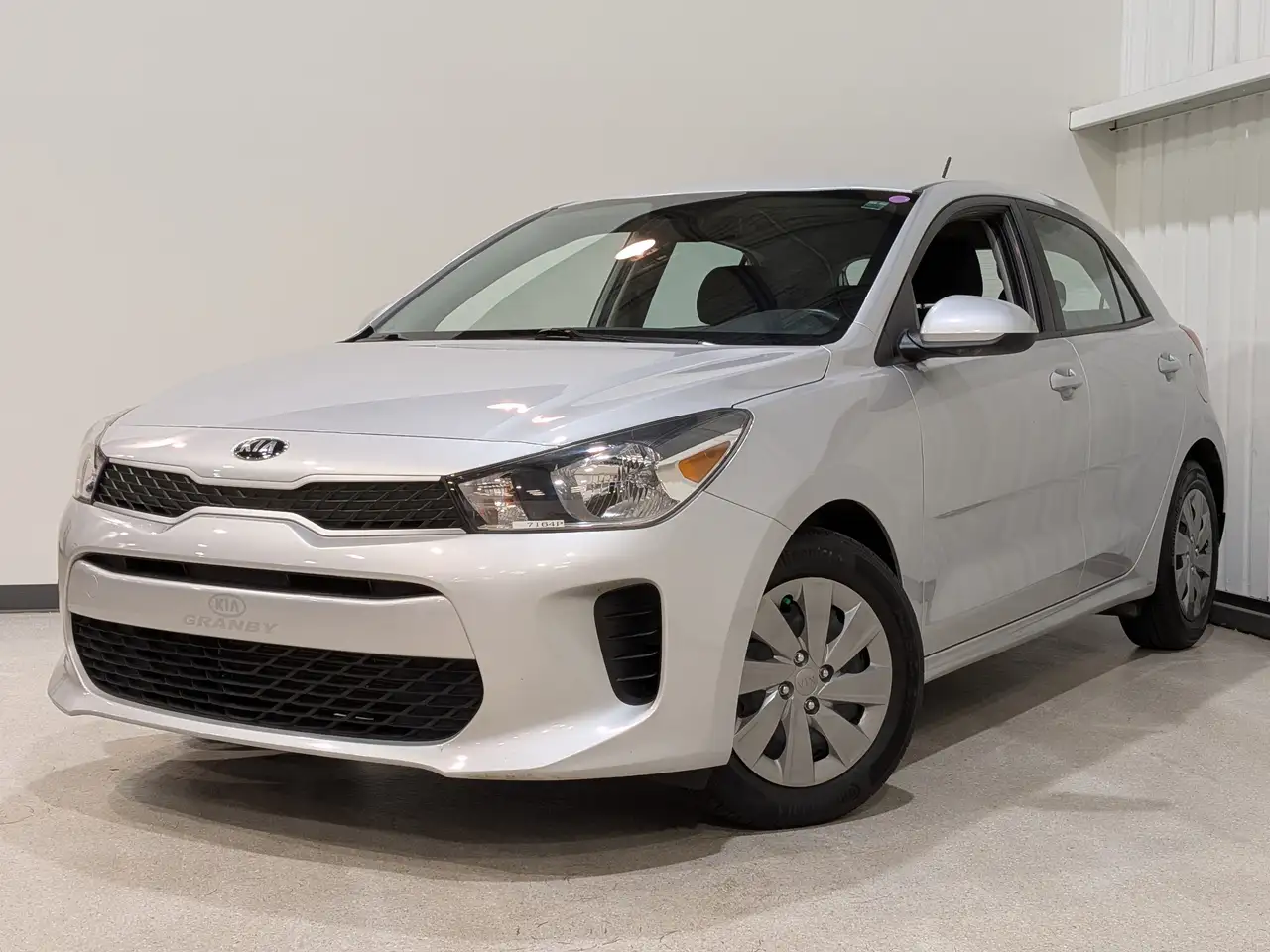 Kia Rio снимка Kia Rio