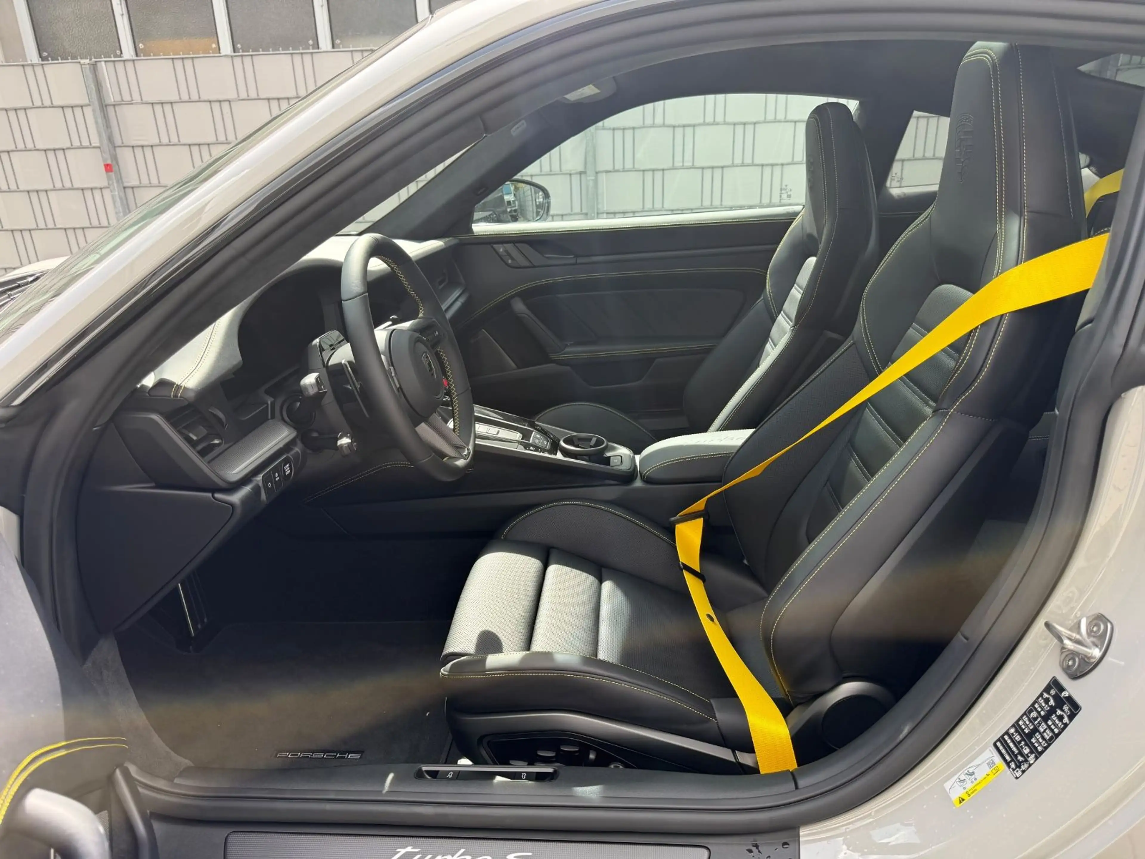 Porsche 992 .2 Turbo S Coupe *Carbon*LIFT*PASM*FULL-OPT. — photo 14