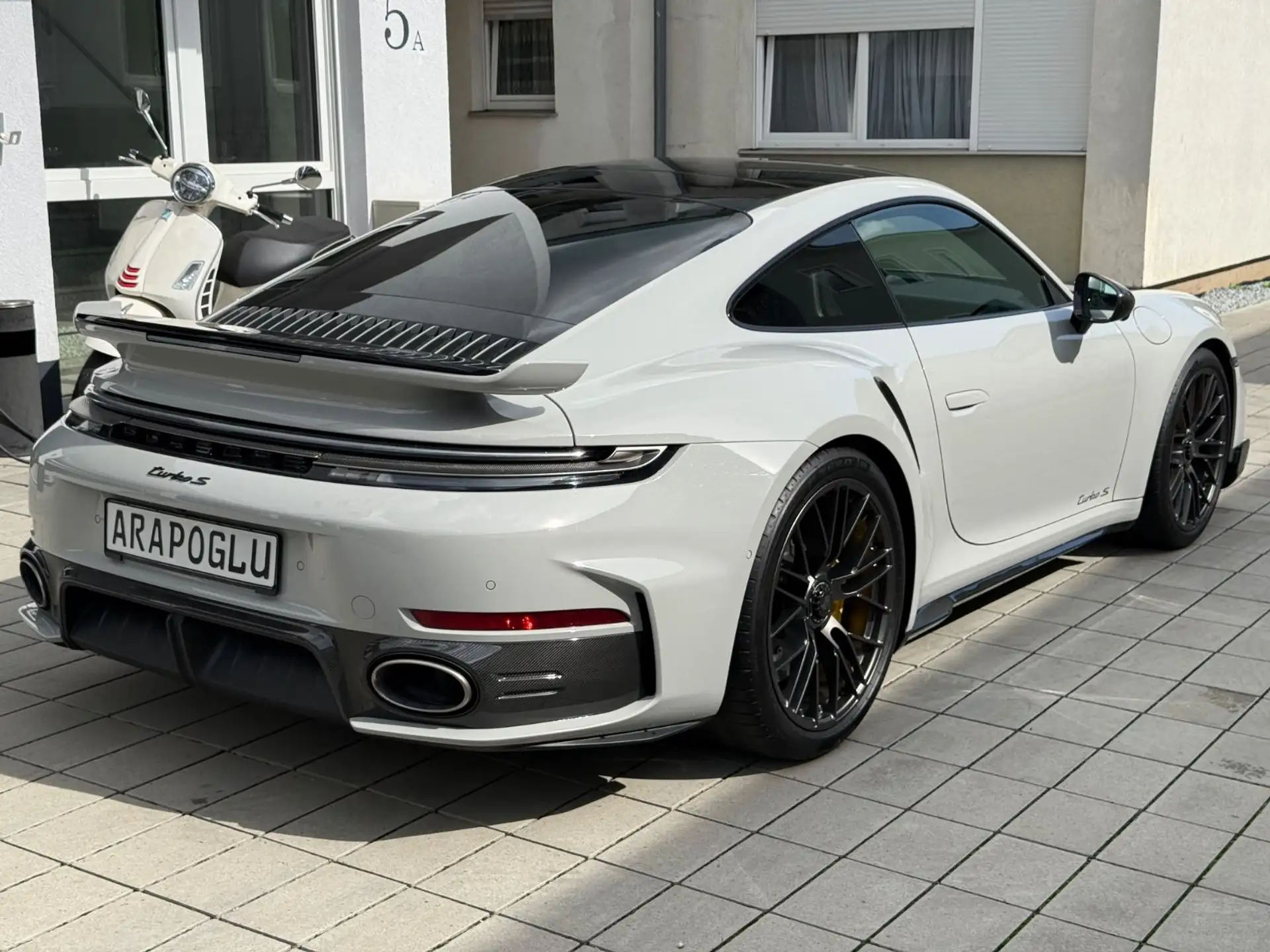 포르쉐 911 Turbo S Coupe 2026 화이트 사진 5