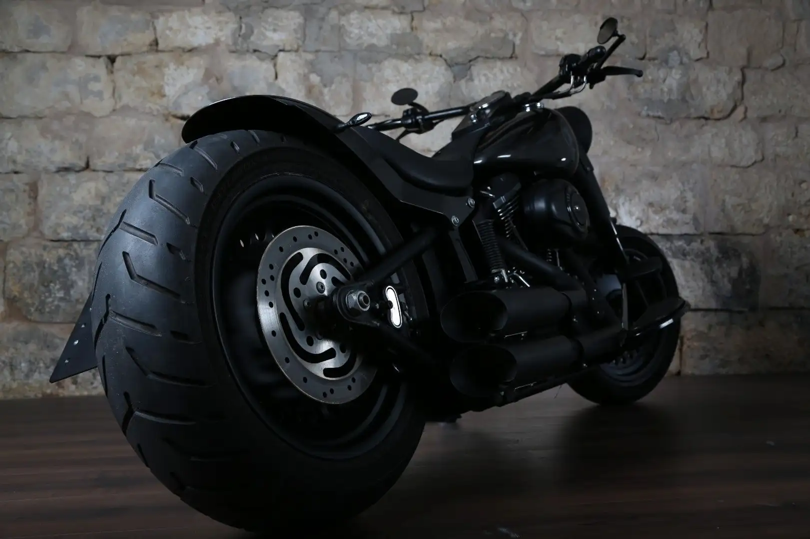 Harley-Davidson Fat Boy Schwarz&laut Umbau Kess o. Jekil Fekete - 2