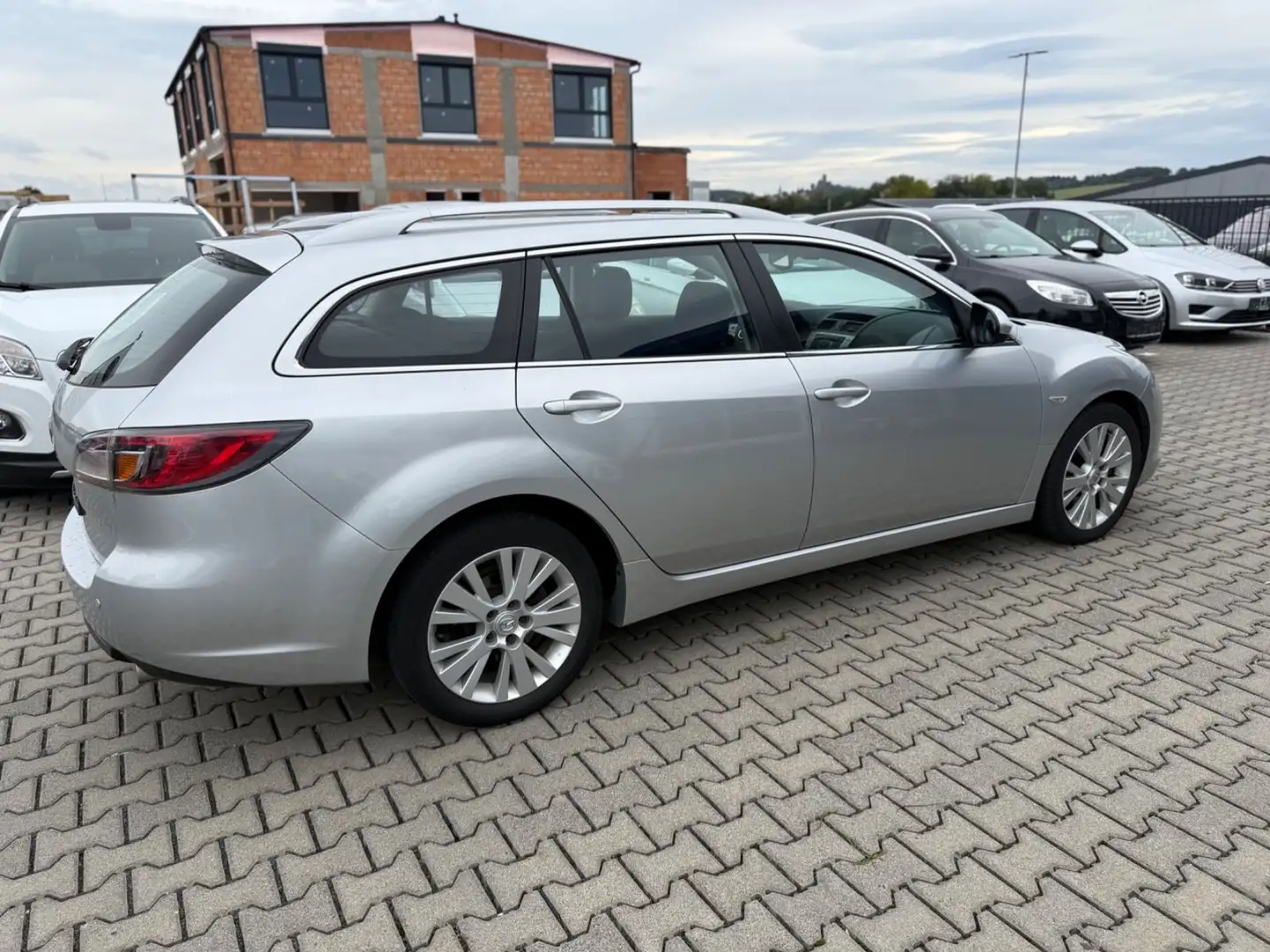 Mazda 6 Kombi 2.0 CRDT Exclusive** aus 1. Hand ** Silber - 2