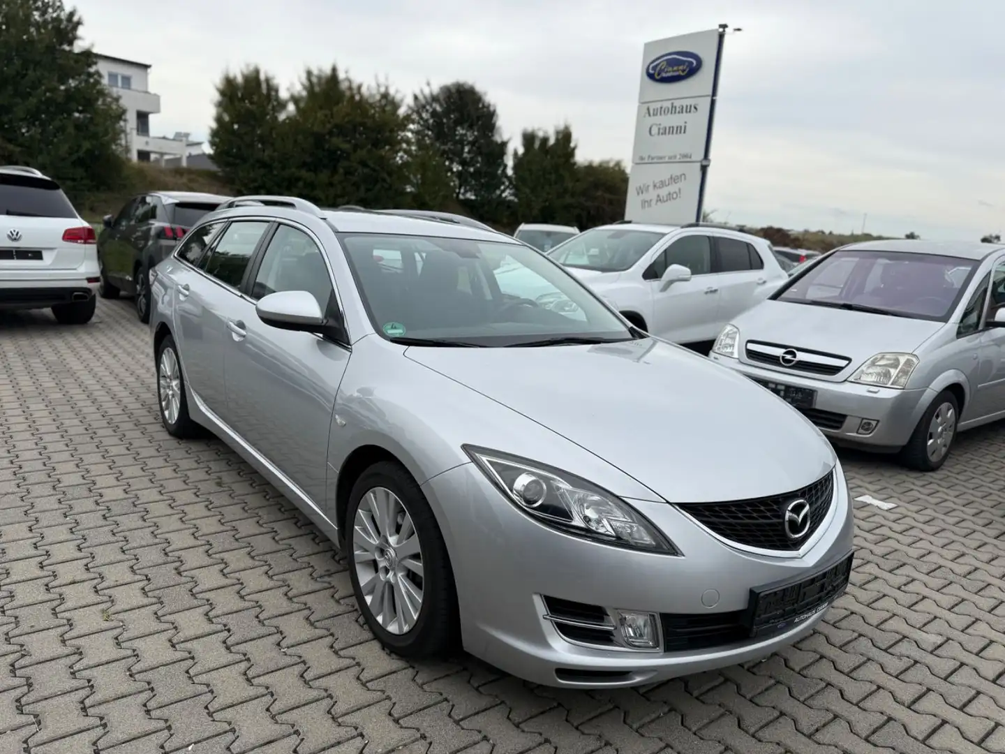 Mazda 6 Kombi 2.0 CRDT Exclusive** aus 1. Hand ** Silber - 1