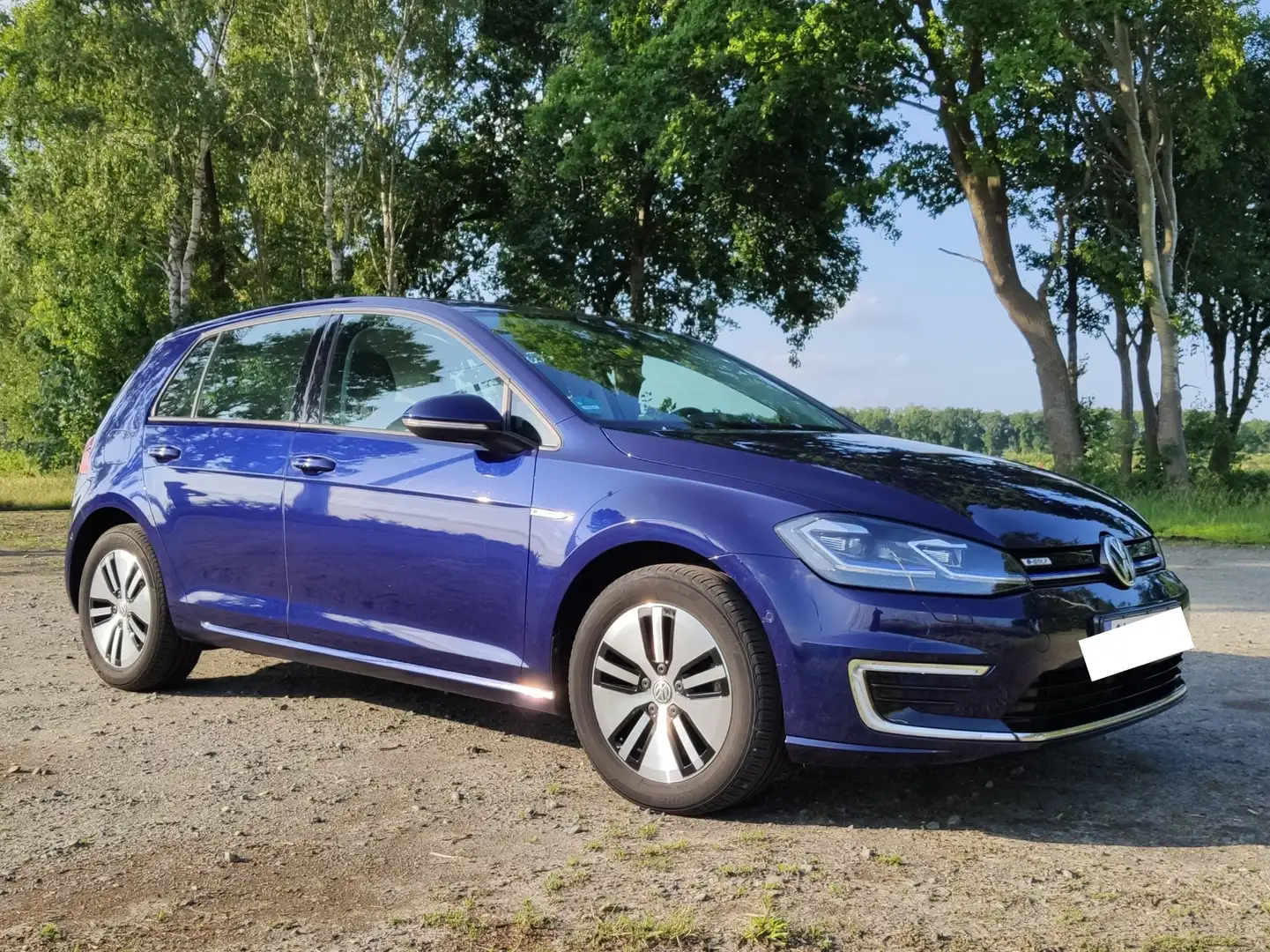 Volkswagen e-Golf Modrá - 1