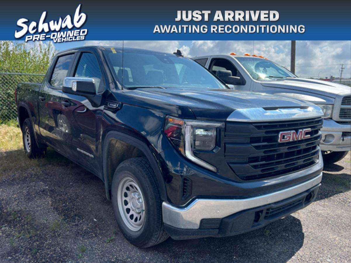 2024 GMC Sierra 1500 Pro Value Pack & Safety Plus w/Front & Rear Park A