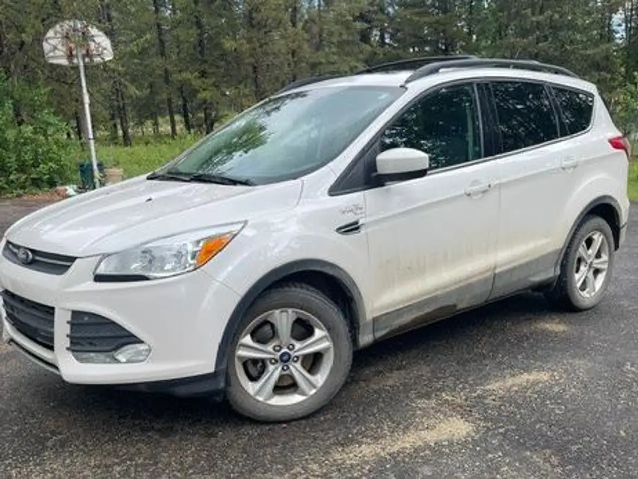 Ford Escape снимка Ford Escape