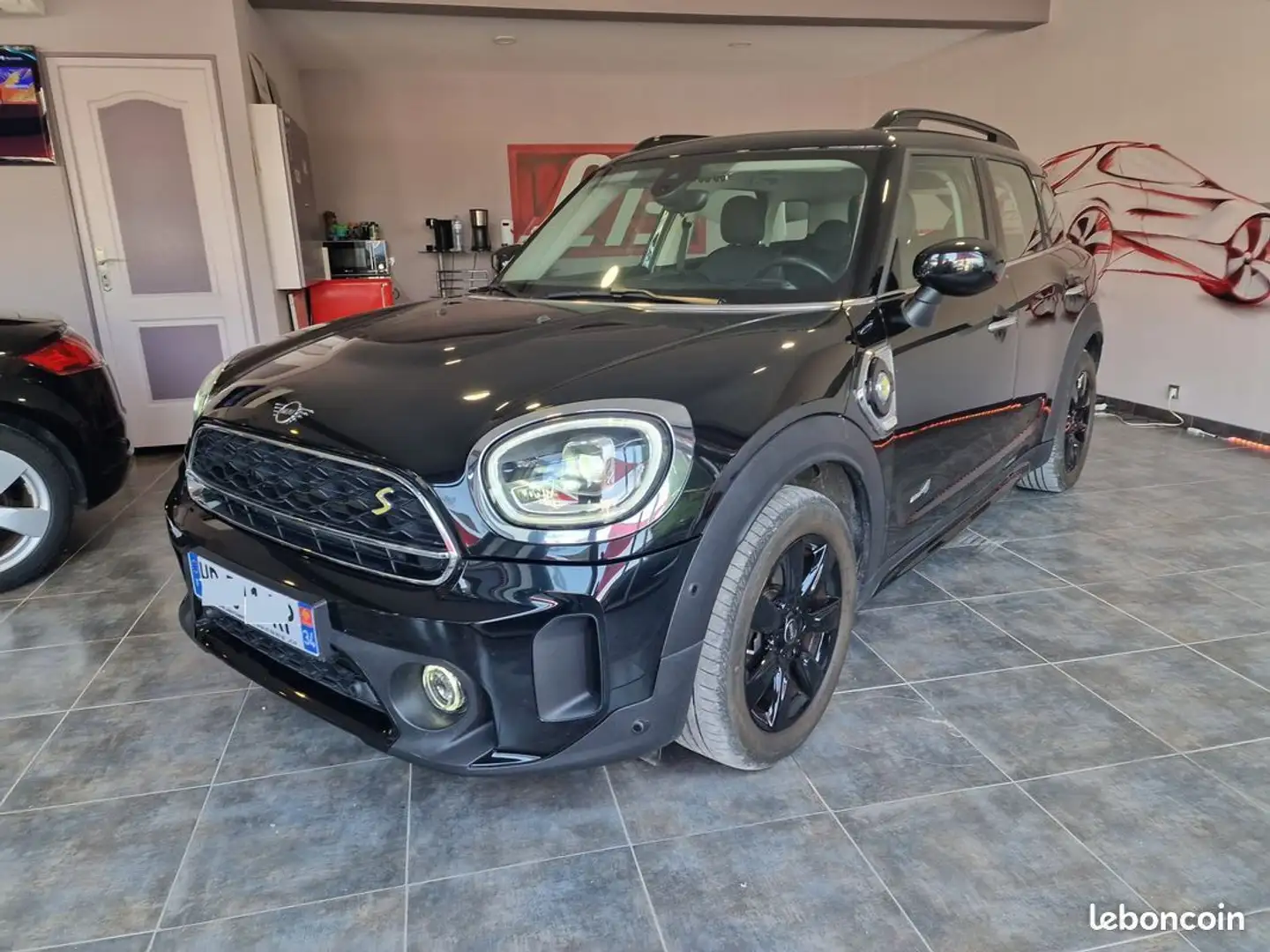 MINI Cooper Countryman II Cooper SE All4 Hybride Rechargeable – 03-2021 4 Noir - 1