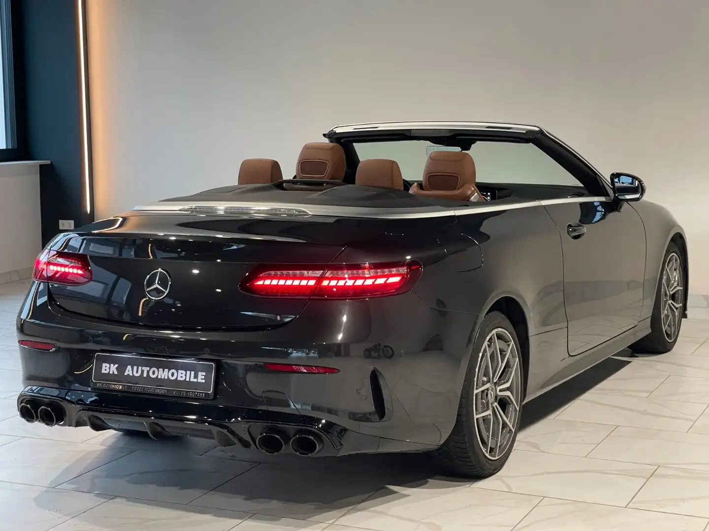 Mercedes-Benz E 450 4Matic|AMG|Burmester|MBUX|Massagesitze| Szürke - 2