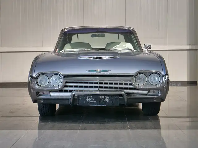 Ford Thunderbird Ansicht 5
