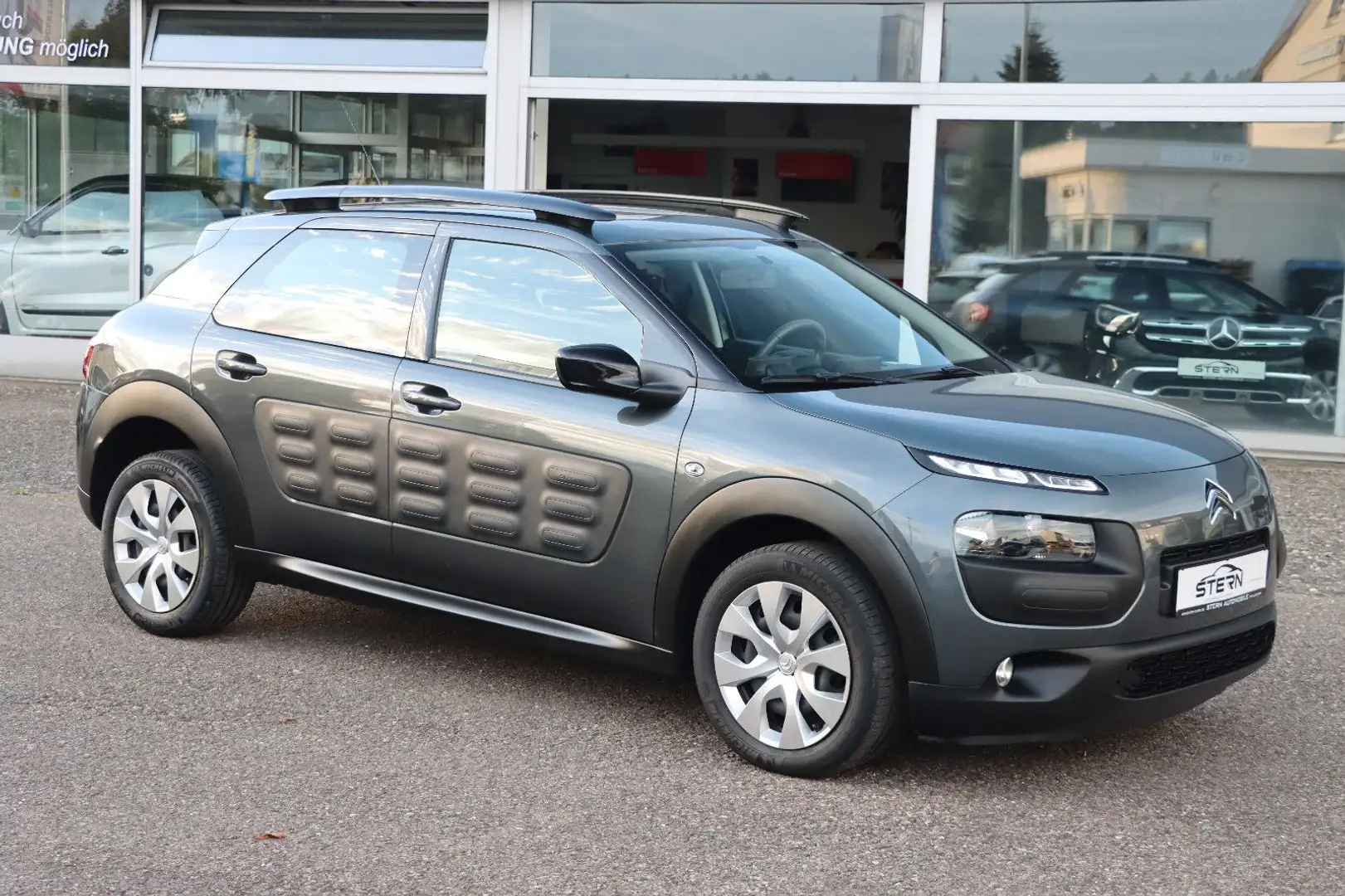 Citroen C4 Cactus Feel l KAMERA l SITZHEIZUNG Grau - 2