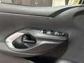 Toyota Yaris 120H 1.5 Active Tech Rojo - thumbnail 18
