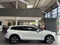 Volvo V60 Cross Country B4 AWD Pro LED R.Cam AHK Weiß - thumbnail 4