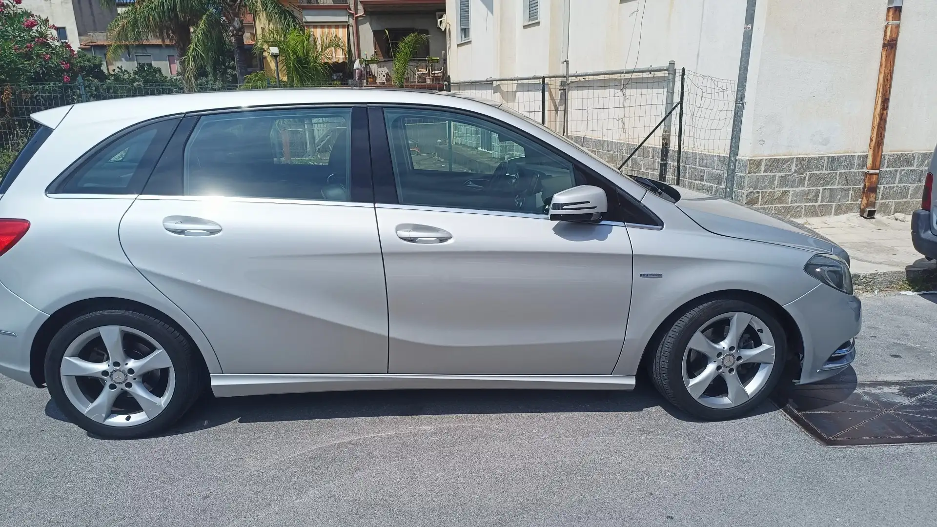 Mercedes-Benz 180 - 1