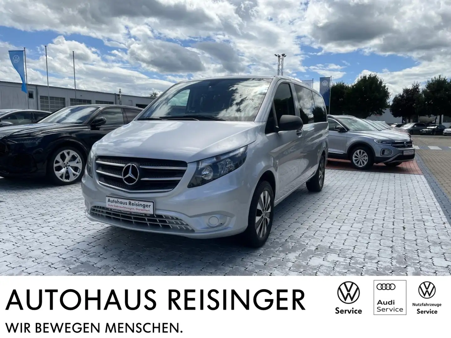 Mercedes-Benz Vito Tourer 116 CDI Pro 4MATIC lang (8-Sitze,R-Kamera) Argent - 1