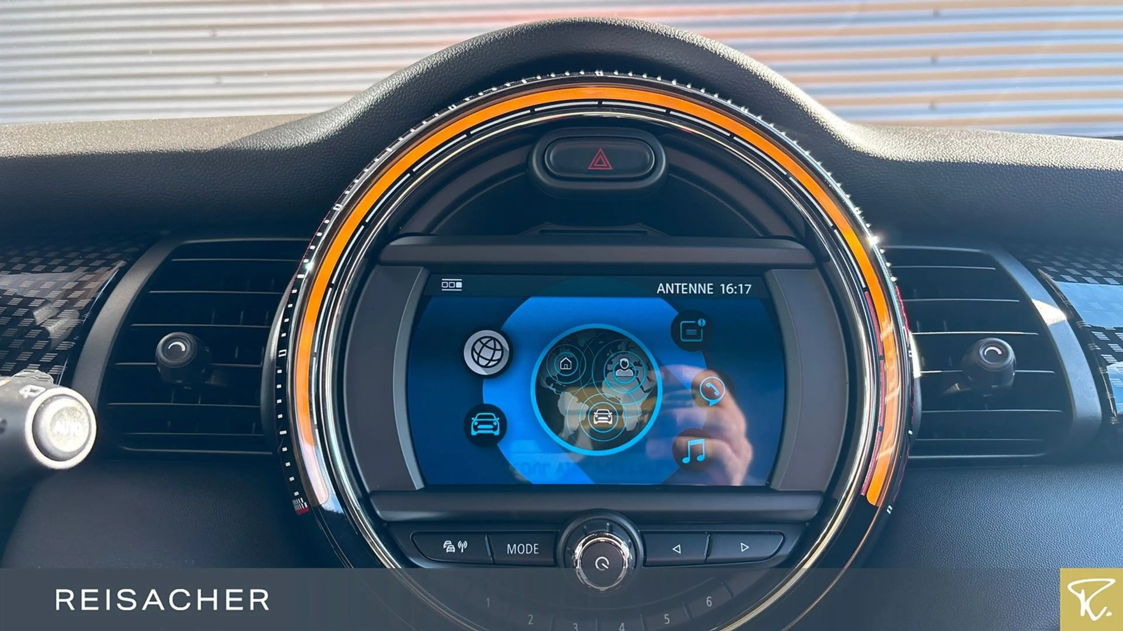MINI John Cooper Works 3-Türer "Chili",BT,JCW-Sitze,L — photo 12