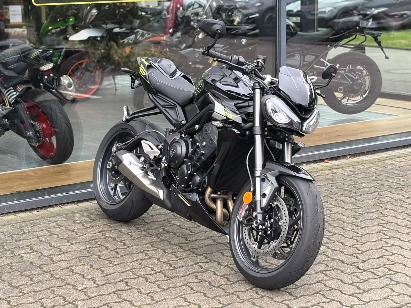 Triumph Street Triple RS Negru - 1