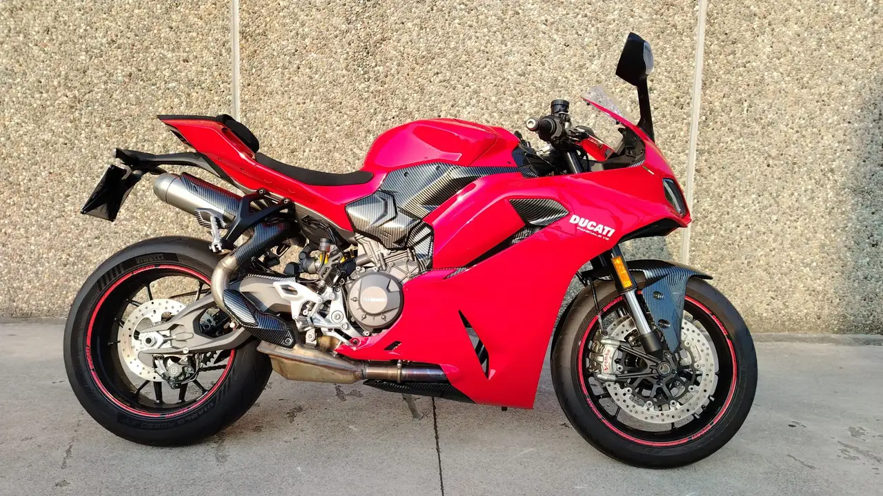 Ducati Panigale V2