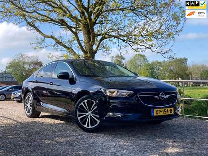 Opel Insignia Grand Sport 1.5 Turbo Business Executive | Clima +