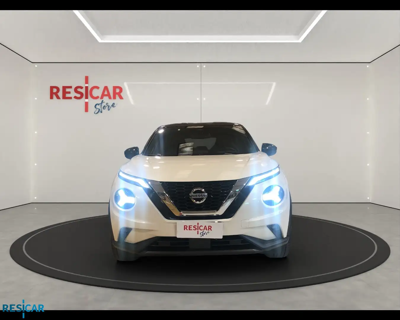 Nissan Juke 1.0 DIG-T N-Connecta Bianco - 2