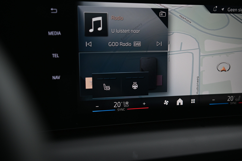 BMW 120 1 Serie M Sport Automaat / Panoramadak / Sportstoe — photo 12